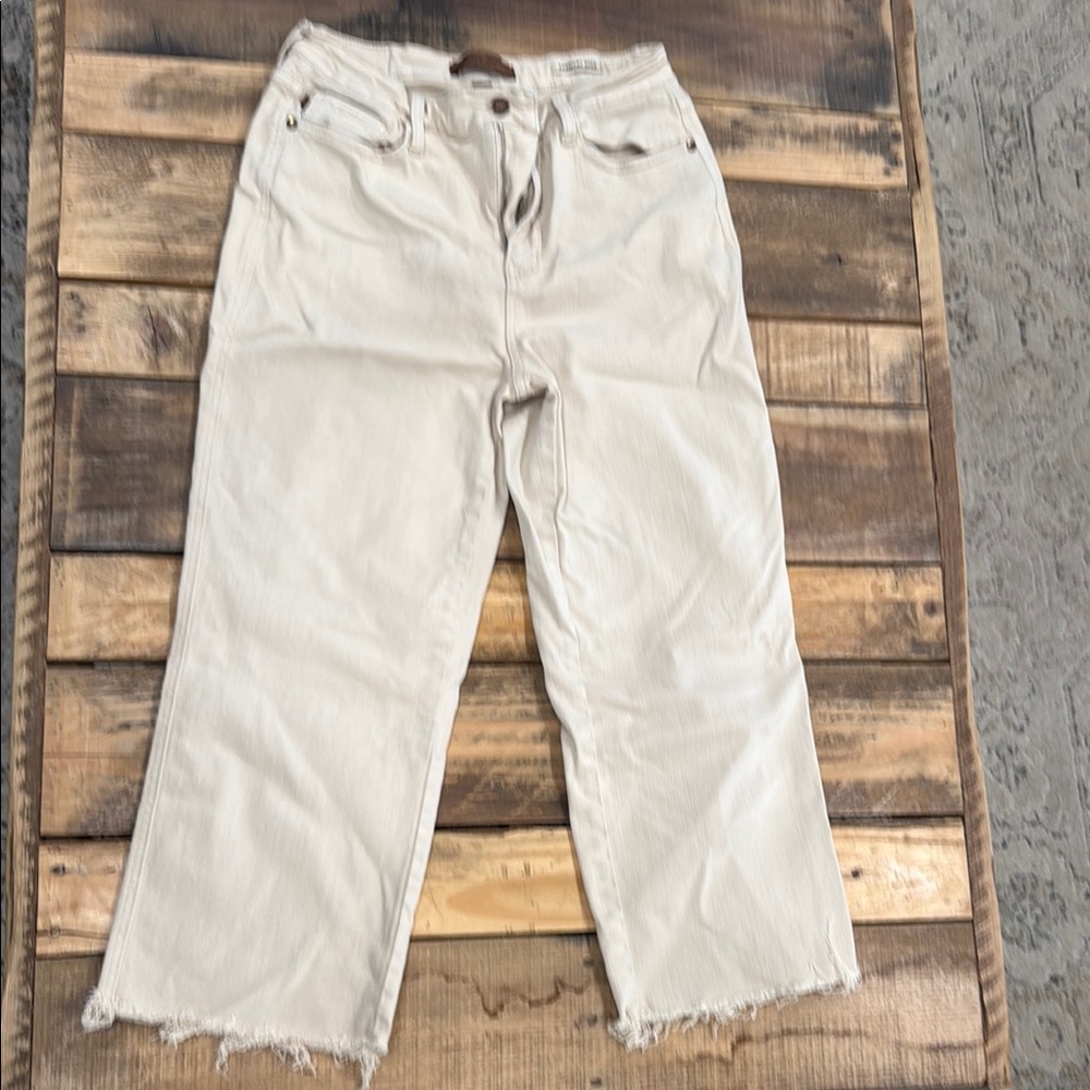 Judy Blue Women's Straight Leg Cream Jeans